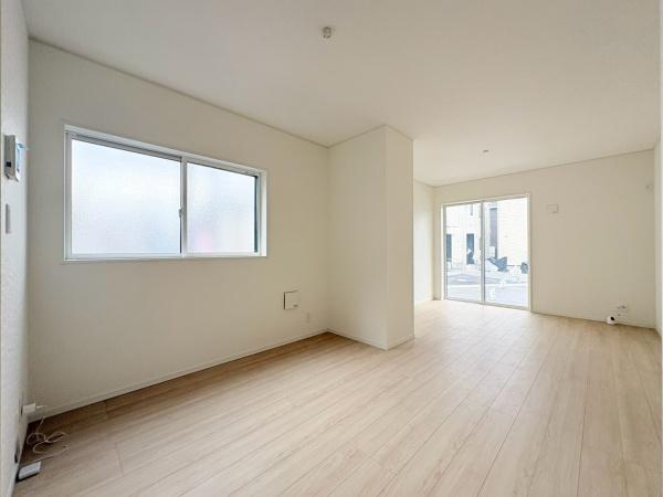 藤沢市城南２丁目の新築一戸建