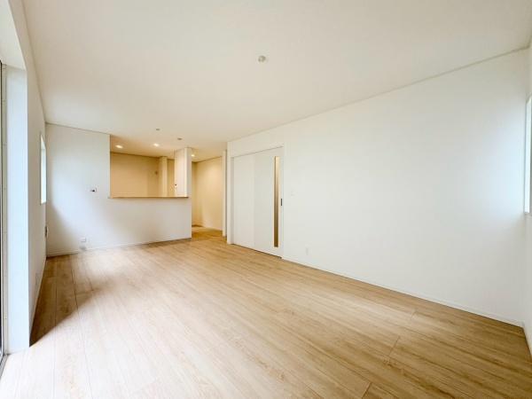 藤沢市城南２丁目の新築一戸建