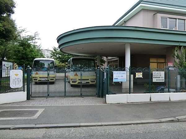 藤沢市城南２丁目の新築一戸建(藤沢若葉幼稚園)