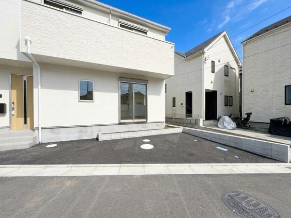 藤沢市城南２丁目の新築一戸建