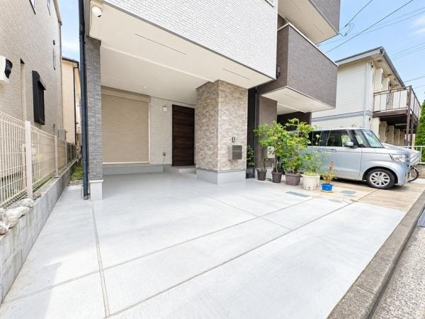 横浜市鶴見区市場西中町の中古一戸建