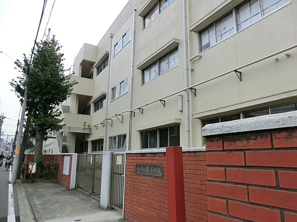 横浜市南区中里２丁目の新築一戸建(横浜市立南小学校)