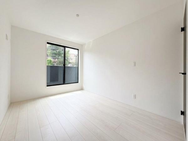 横浜市神奈川区神大寺１丁目の新築一戸建