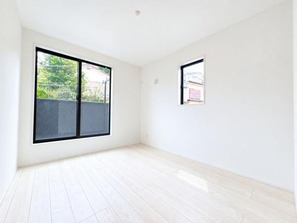 横浜市神奈川区神大寺１丁目の新築一戸建
