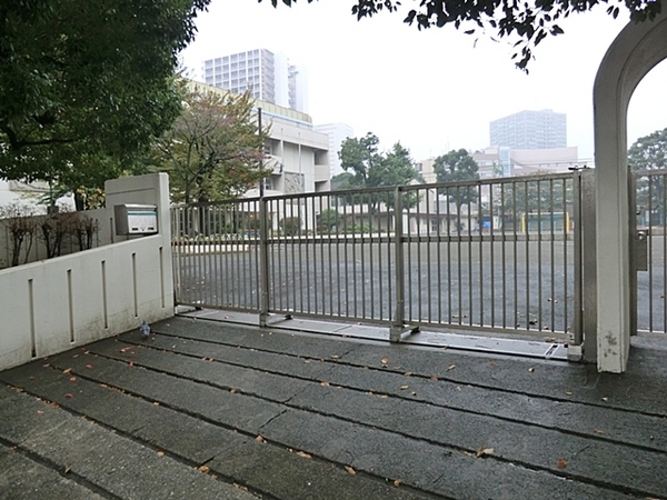 サンクレイドル東神奈川(横浜市立神奈川小学校)