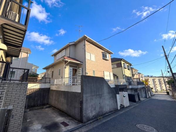 横浜市旭区上白根２丁目の中古一戸建