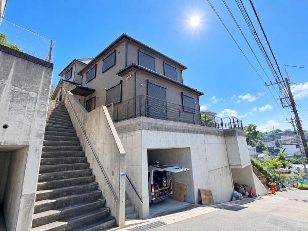 横浜市保土ケ谷区岩崎町の新築一戸建