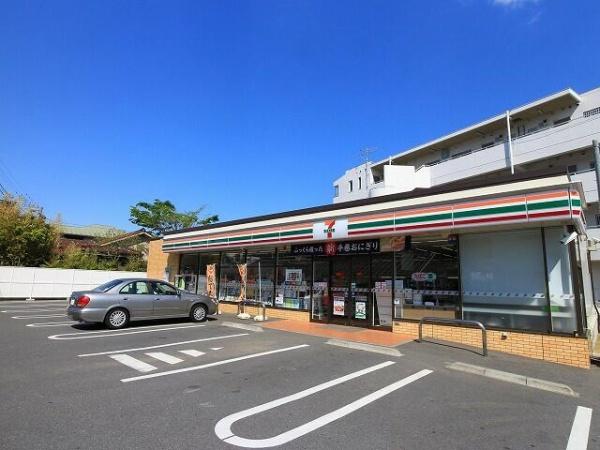横浜市港南区日野５丁目の中古一戸建て(セブンイレブン横浜日野店)