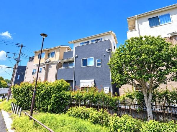 横浜市港南区日野５丁目の中古一戸建て