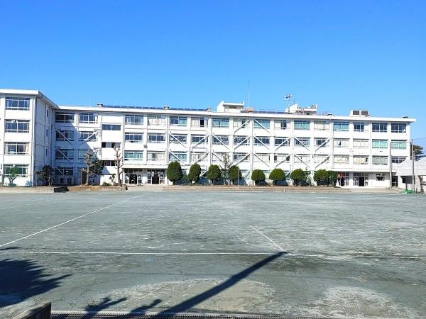 プレール湘南辻堂ステーションタワー(藤沢市立明治中学校)