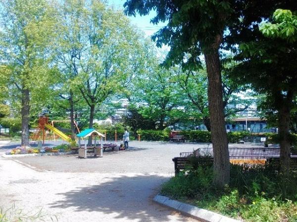 横浜市戸塚区上矢部町の中古一戸建て(秋葉台公園)
