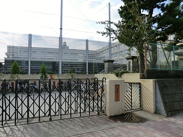 プラウド綱島リバーフロント(横浜市立綱島東小学校)