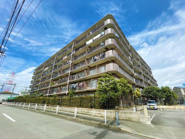 ニューライフマンション大倉山参号棟