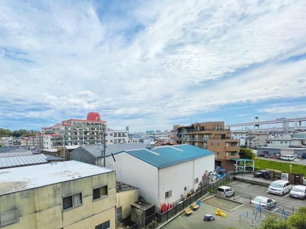 ニューライフマンション大倉山参号棟