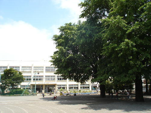 ラブリハイツ鶴間(大和市立大和小学校)