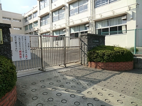 横浜市戸塚区矢部町の土地(横浜市立矢部小学校)