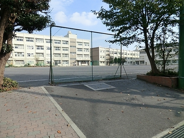 横浜市戸塚区矢部町の土地(横浜市立戸塚中学校)