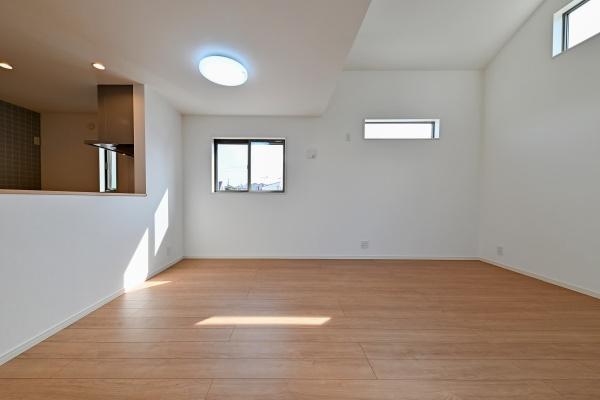 座間市相武台１丁目の中古一戸建て