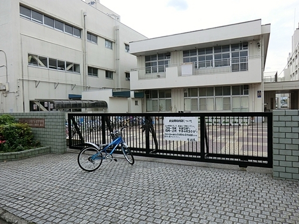 横浜市瀬谷区橋戸３丁目の中古一戸建て(横浜市立瀬谷第二小学校)