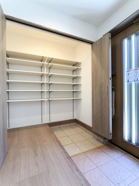 横浜市磯子区滝頭１丁目の中古一戸建て
