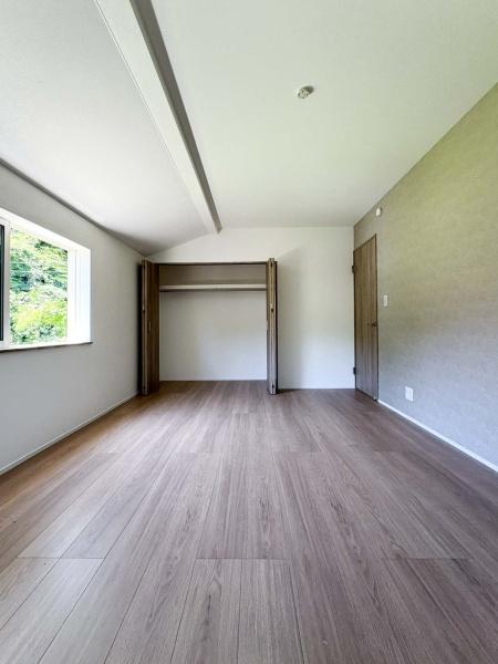 横浜市磯子区滝頭１丁目の中古一戸建て