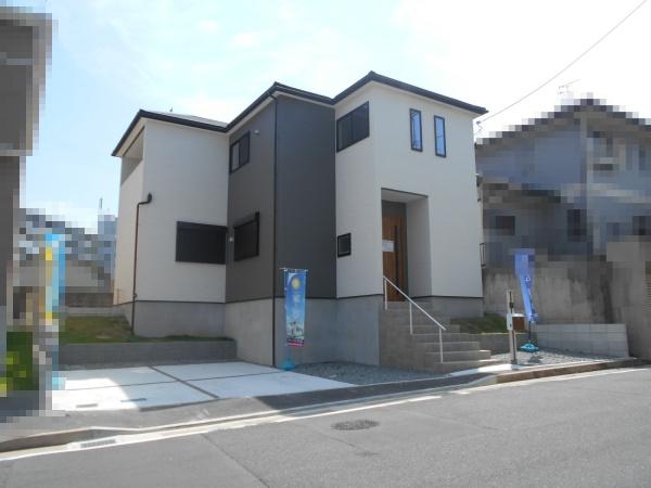 生駒郡三郷町立野南１丁目の新築一戸建