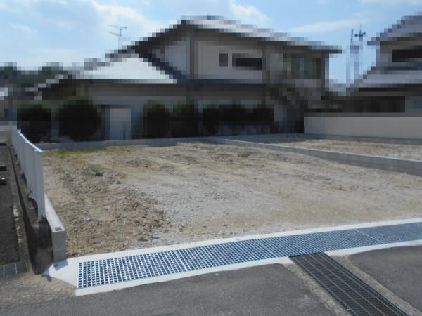 生駒郡斑鳩町龍田西４丁目の新築一戸建