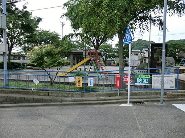 横須賀市久村の中古一戸建て(粟田1丁目公園)