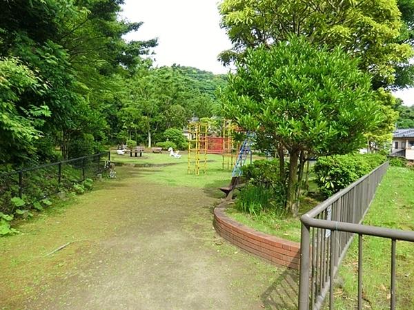 横須賀市久村の中古一戸建て(粟田2丁目第4公園)