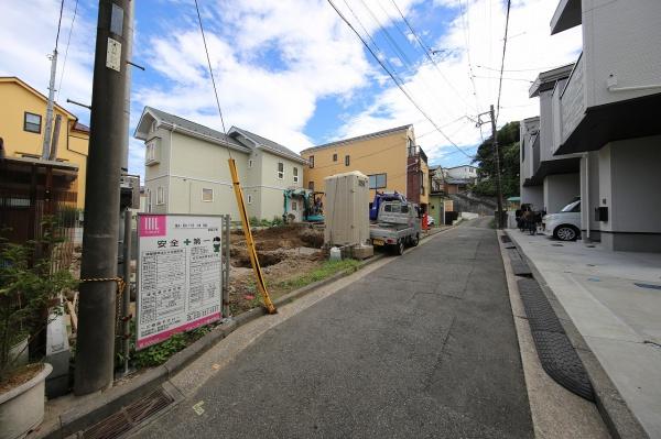 【B号棟】＃3路線利用可＃ビルトイン車庫＃浄水器＃都市ガス