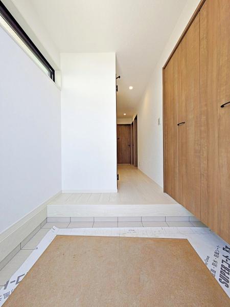 金沢区新築戸建床暖房納戸×2リビング階段浄水器