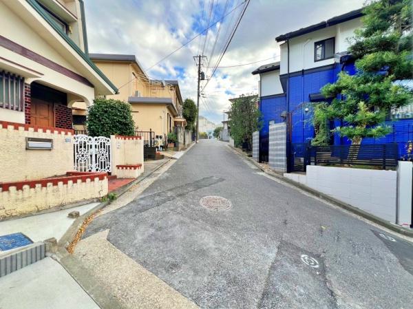 【2号棟】磯子区新築戸建南道路パントリー