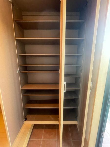 横浜市金沢区能見台通の中古一戸建