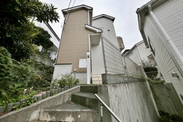川崎市麻生区東百合丘１丁目の中古一戸建