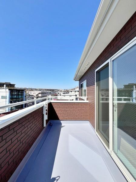 【3号棟】保土ケ谷区新築戸建ビルトイン車庫WIC