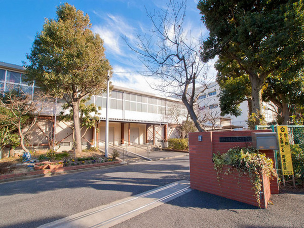 横浜市磯子区峰町の中古一戸建て(横浜市立洋光台第二小学校)