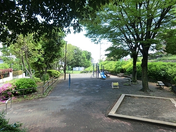 横浜市磯子区峰町の中古一戸建て(洋光台6丁目公園)