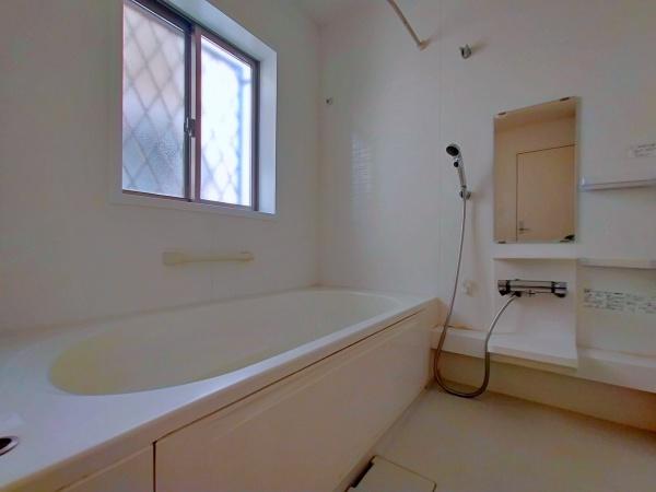 横浜市磯子区峰町の中古一戸建て(バス)