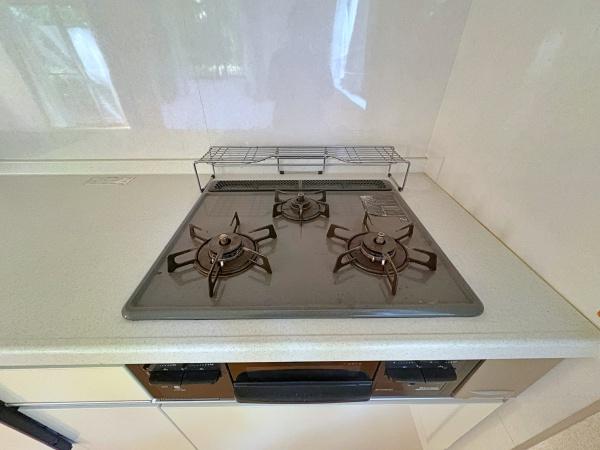 横浜市磯子区峰町の中古一戸建て(キッチン)