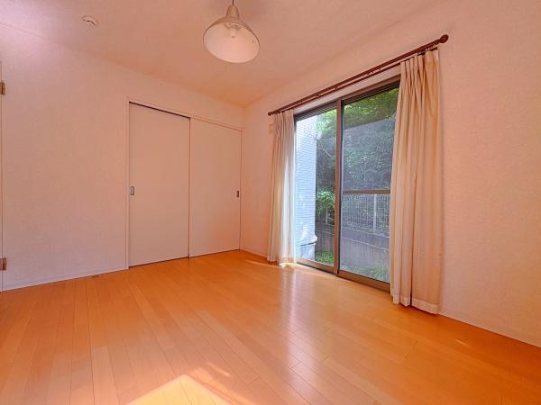 横浜市磯子区峰町の中古一戸建て(洋室)