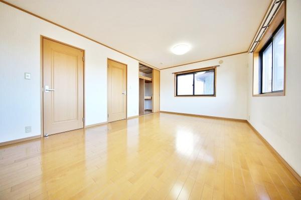 横浜市西区東久保町の中古一戸建て