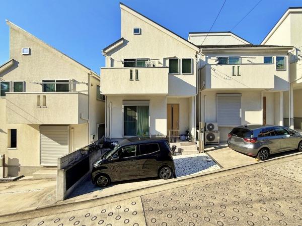 横浜市中区西竹之丸の中古一戸建