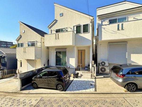 横浜市中区西竹之丸の中古一戸建
