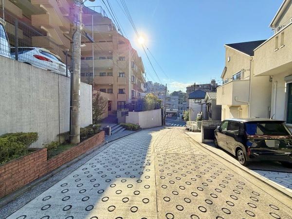 横浜市中区西竹之丸の中古一戸建