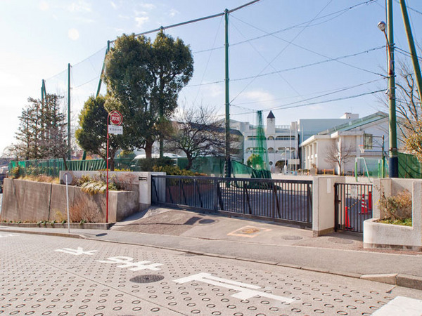 横浜市磯子区杉田9丁目の新築一戸建(横浜市立小田小学校)