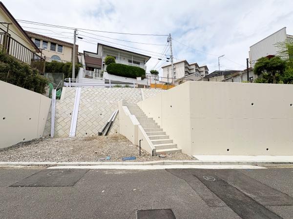 横浜市中区滝之上の土地