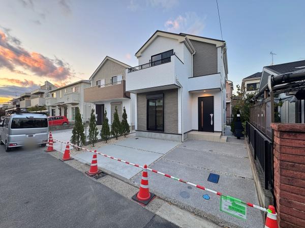 横浜市金沢区柳町の新築一戸建