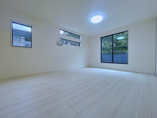 横浜市泉区岡津町の新築一戸建