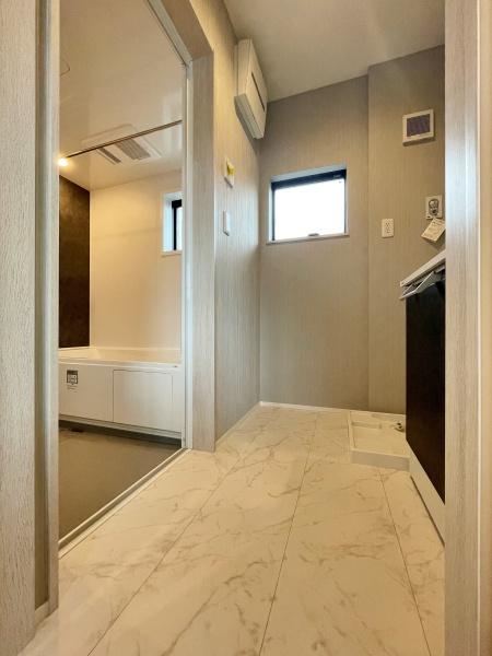 港北区新築戸建2路線利用生活環境充実