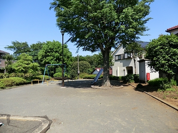 【1号棟】旭区新築戸建 LDK20帖 リビング階段(笹野台公園)
